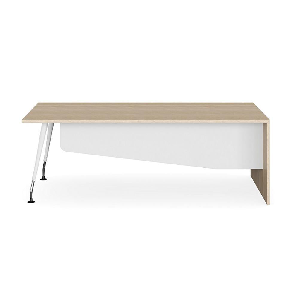 Leto Lite Premium Executive Desk