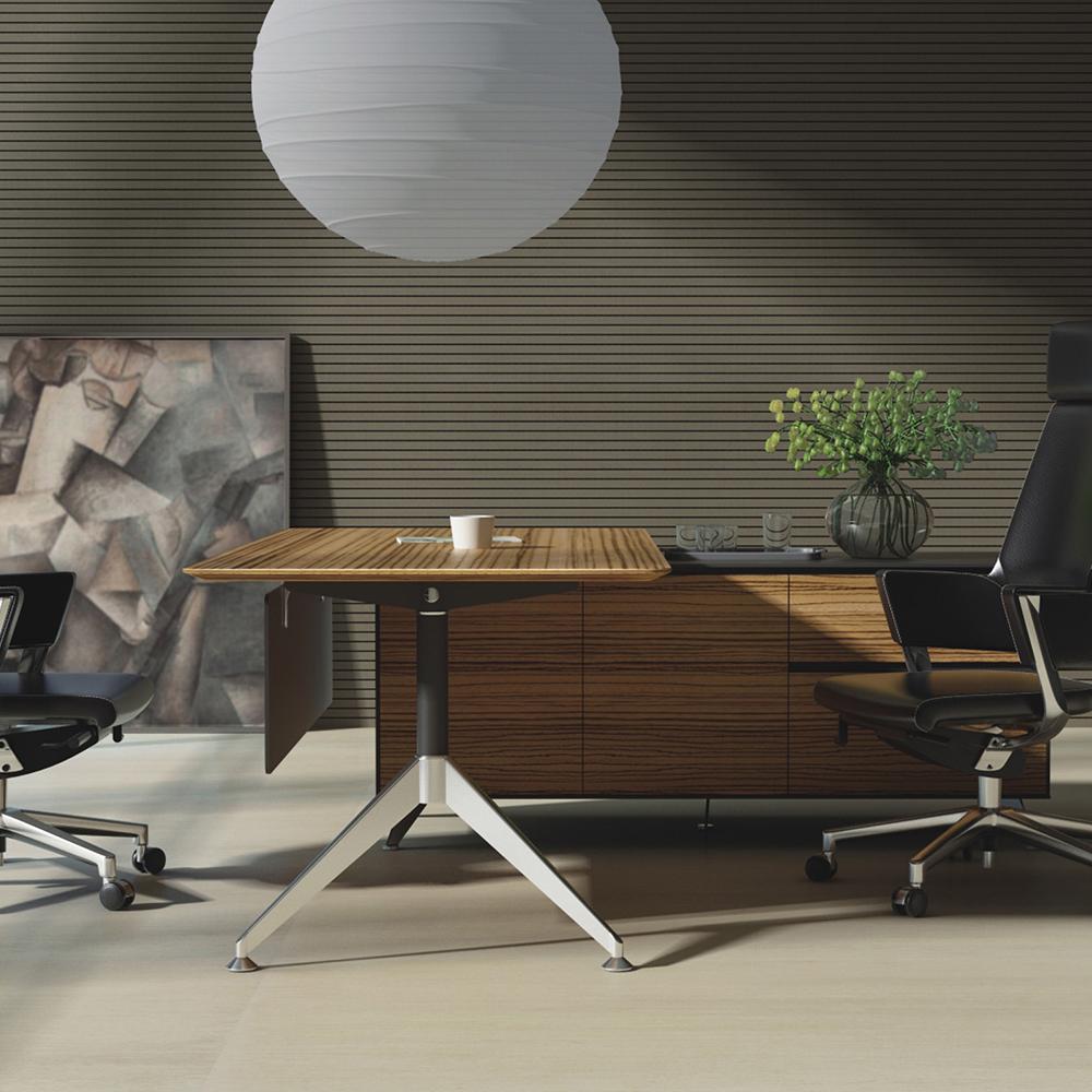 Novara Executive Desk and Return