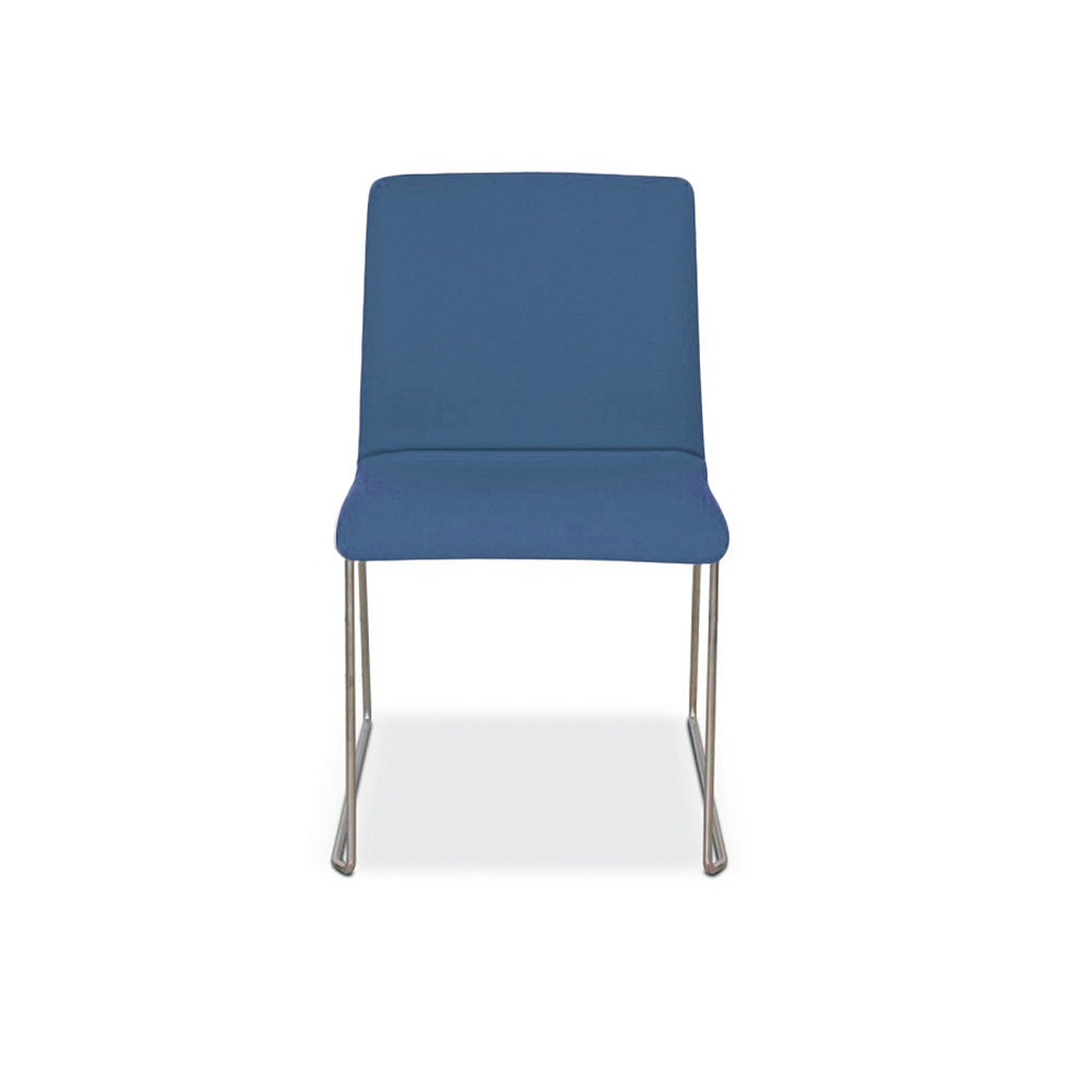Plyhi Chair