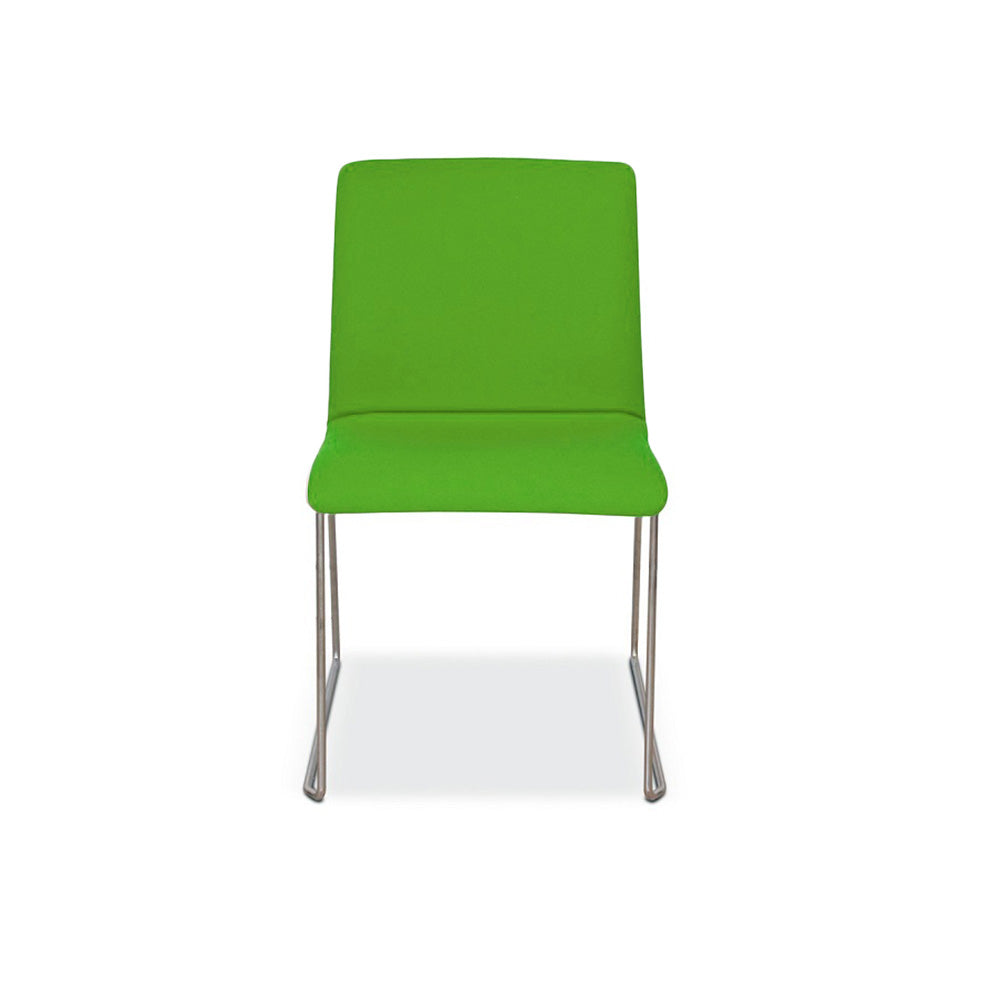 Plyhi Chair